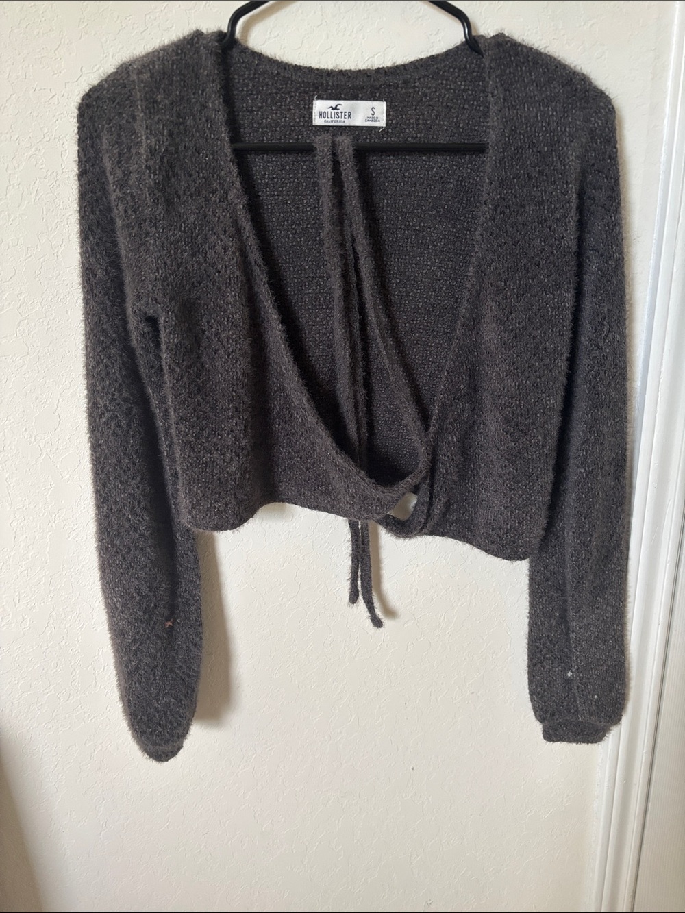 Hollister Dark Charcoal Tie-Front Cropped Cardigan